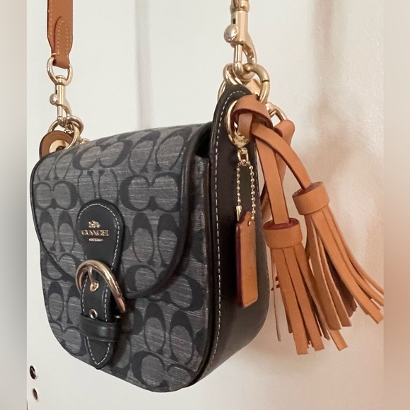 Pretty Coach Kleo Signature Denim Chambray Shoulder Bag NWOT - Picture 4 of 9